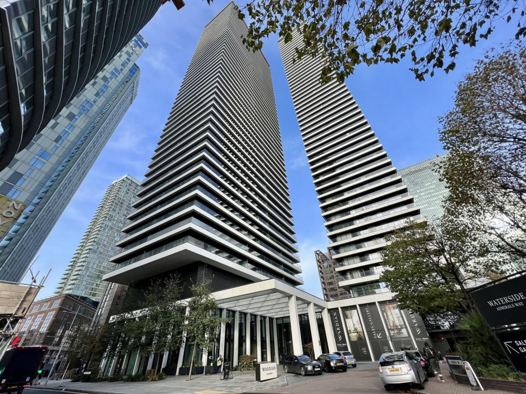 Hidden Costs of renting a flat in the canary wharf area